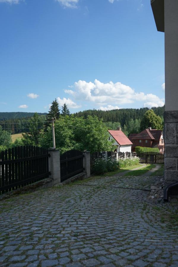 Ubytovani Na Kovarne Smrzovka Exterior photo